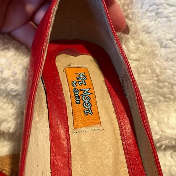 MIZ MOOZ BY GAZITH Red Leather Peep Toe Cork Wedges Sandals Sz 6 Retro - Picture 7 of 10